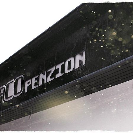 Penzion Maco บูโคลวิตเซ ภายนอก รูปภาพ